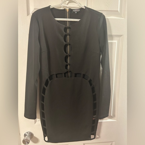 Fashion Nova Dresses & Skirts - Black cut out dress